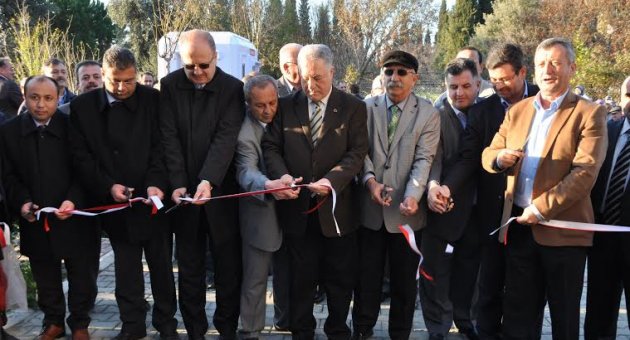 MENEMEN’DE  BELEDİYE HAYIRSEVER EL ELE