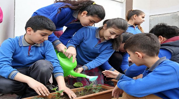 Minik Öğrencilere Organik Tarım Yapma Fırsatı