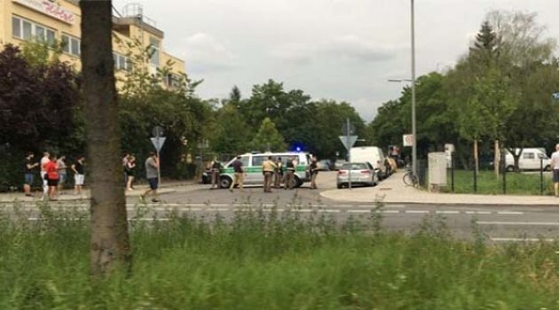 Münih&#039;te Silahlı Saldırı: Ölü Ve Yaralılar Var