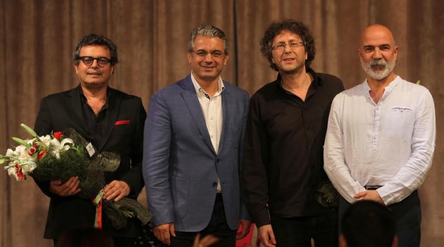 Nazım Hikmet Memleket