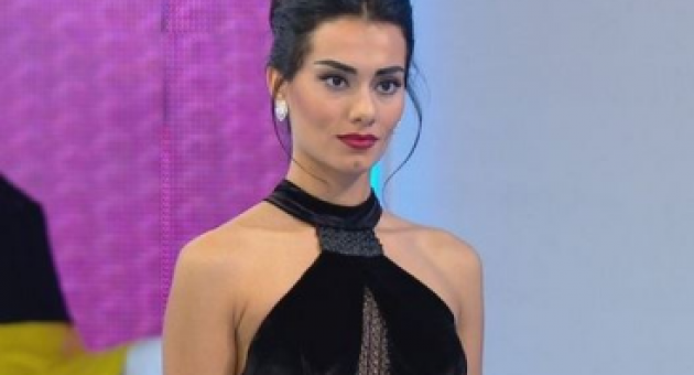 Nur Bozar Apar Topar Kadrodan Çıkartıldı