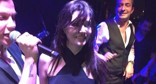 Nurgül Yeşilçay Fena Dağıttı!