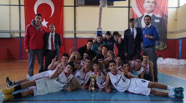 Ortaokullar Basketbolda Şampiyon Yamanlar Oldu