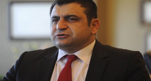 Paralelci Laçiner artık rektör değil