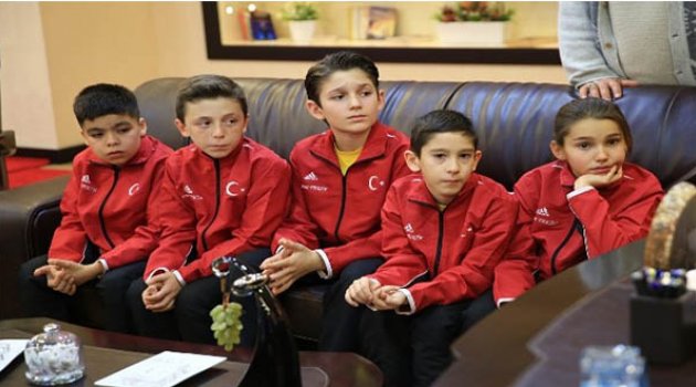 Piriştina Genç Yetenekleri ‘Şampiyonluğa&#039; Uğurladı