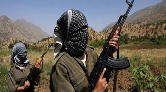 PKK’lılar Tatvan’da bu kez askeri hastaneye saldırdı