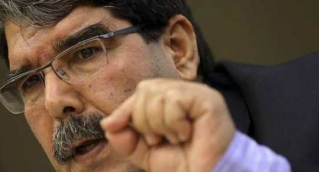 Salih Müslim: Peşmerge'nin Kobani'ye geçişini Türkiye geciktiriyor