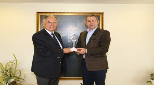 Selçuk'a, Arnavutluk'tan Kardeş Cevabı