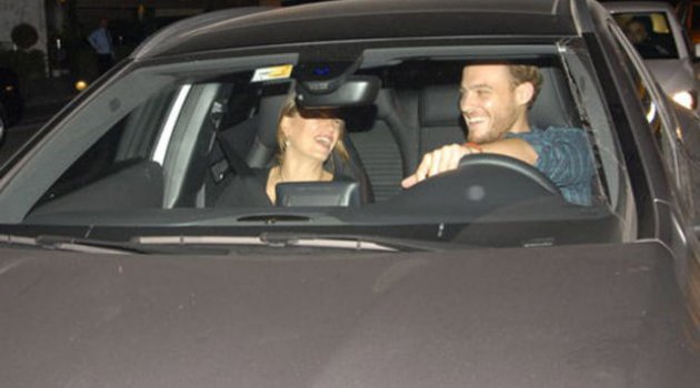 Serenay Kerem'i Krize Soktu