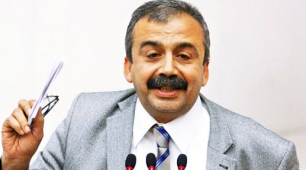 Sırrı Süreyya Önder: Çözüm Sürecini MHP ile Bile Yürütürüz