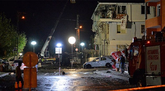 Sultanbeyli'de gece bombalanan polis merkezine sabah ateş açıldı