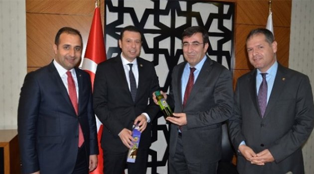 Torbalı Ticaret Odası Heyeti Bakanlarla Buluştu