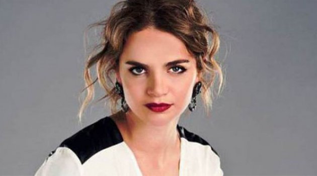 Tuğçe Kazaz hatanın kitabını yazdı