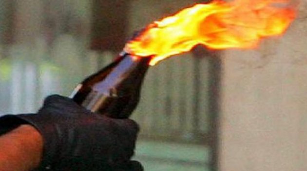 Türkiye Konsolosluğuna Molotoflu Saldırı!