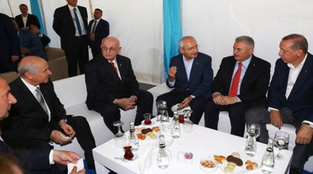 Yenikapı'da Miting Öncesi Tarihi Anlar