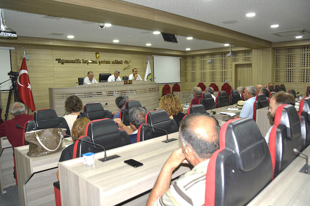 İzmir’in Meyve Sebze Deposuna Dinamit!