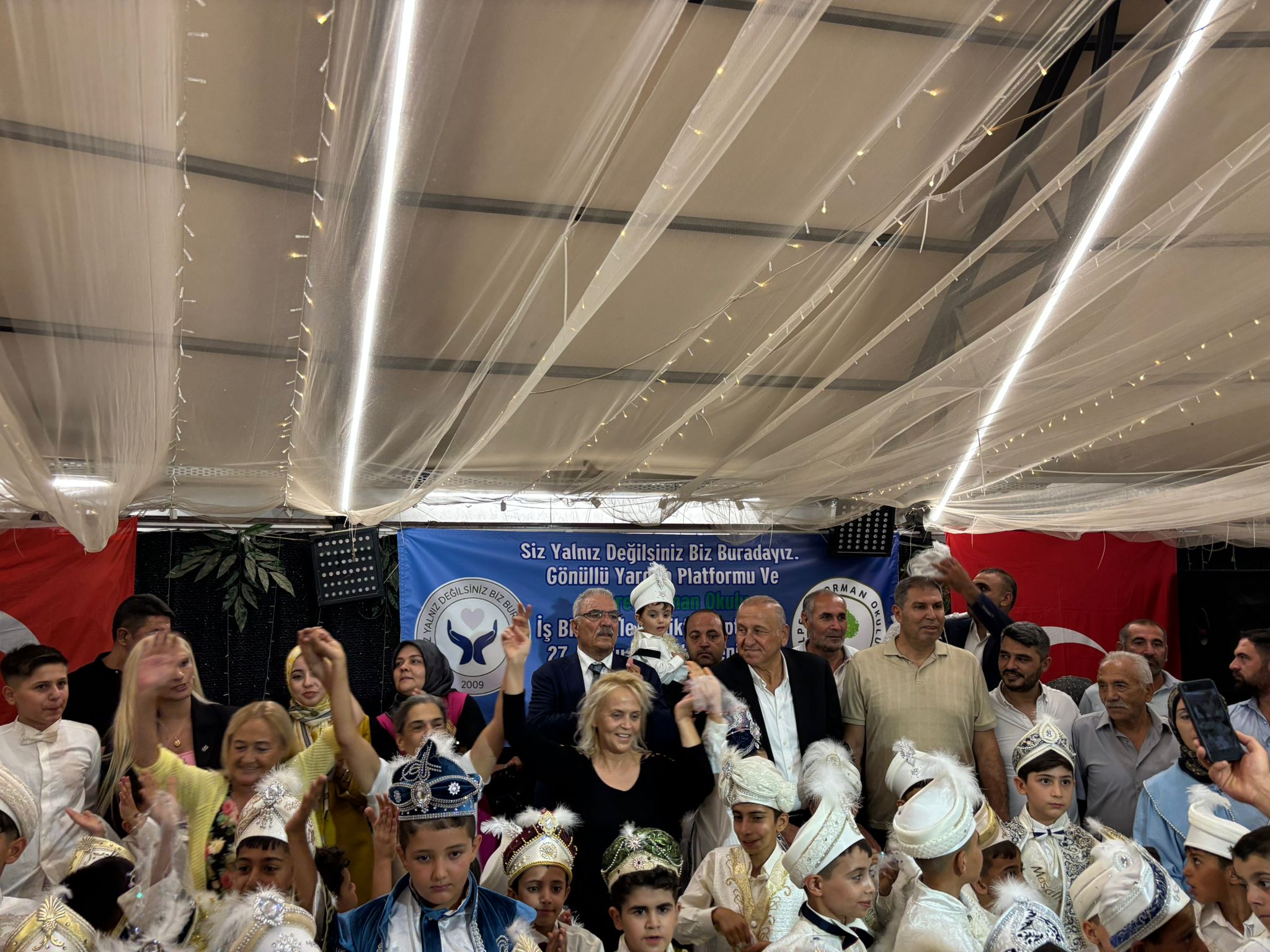 VER COŞKUYU 27 DE 27