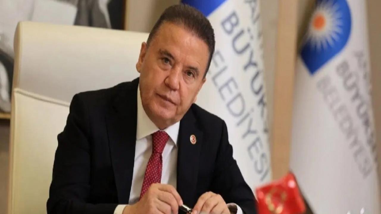 Muhittin Böcek hastaneye kaldırıldı!