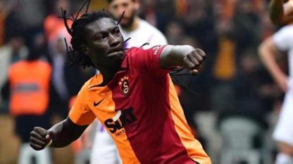 Gomis'ten Fenerbahçe - Galatasaray derbisi için mesaj!