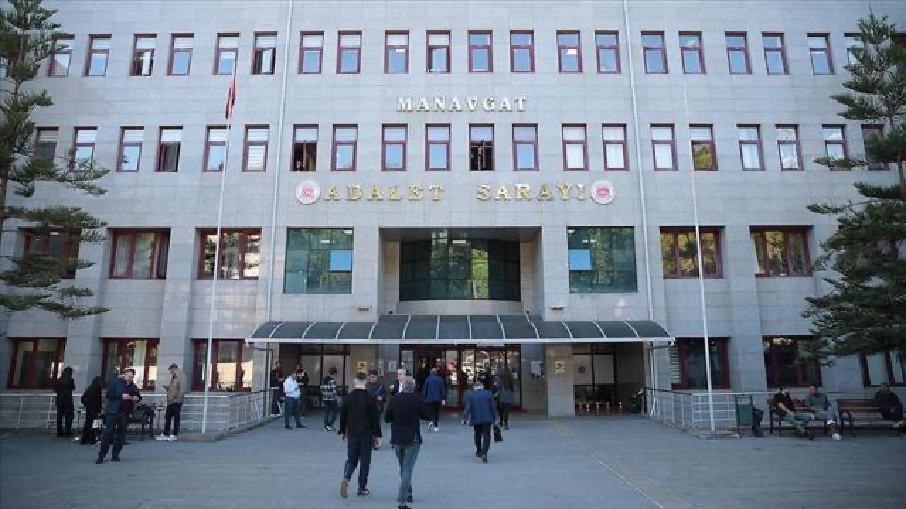 Manavgat Belediyesine yönelik &quot;rüşvet&quot; davası sürüyor