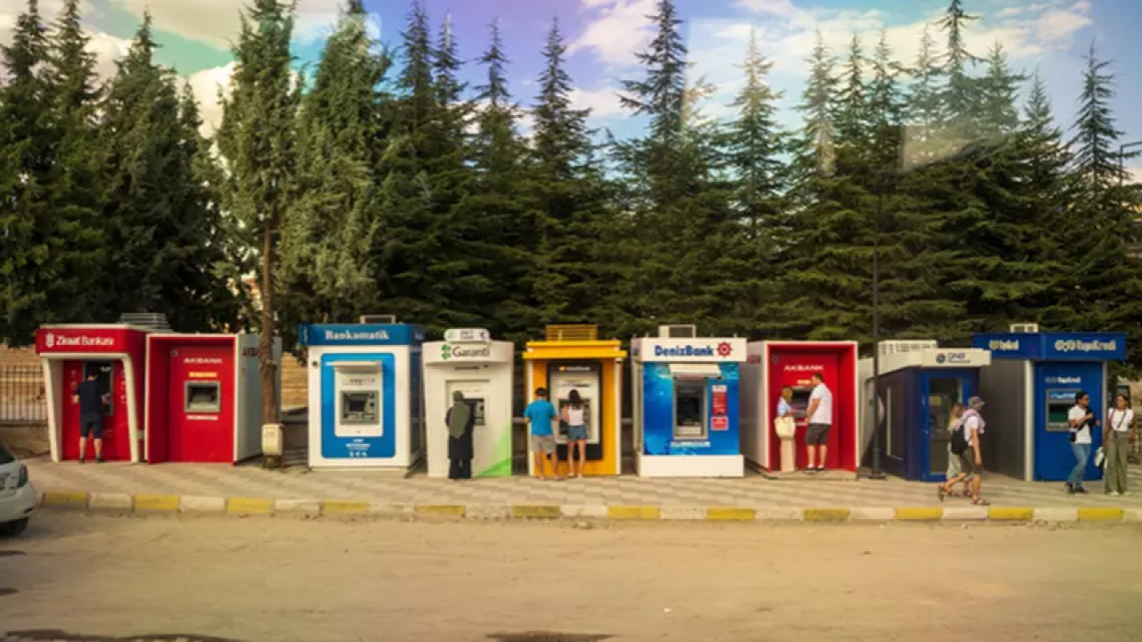 Para gönderiminde bir dönem bitiyor: Milyonları ilgilendiren karar