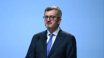 Burhanettin Duran: Gazeteciler tarihin yazılışına tanıklık ediyor