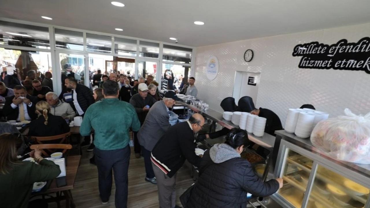 Menderes Belediyesi’nden zam yok: Kent Lokantası aynı fiyattan hizmet verecek