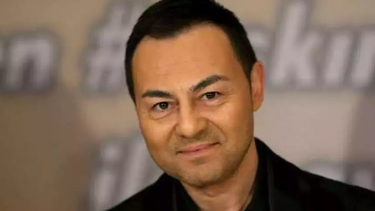 MS hastalığıyla mücadele eden Serdar Ortaç sahnede fena düştü