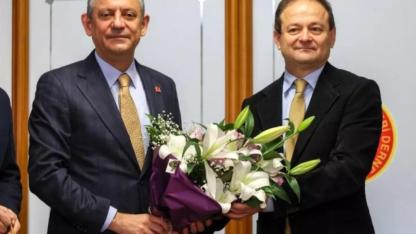 Özgür Özel: Bağımsız basın ve özgür gazetecilik için çalışmalar yapıyoruz