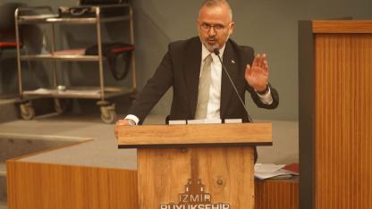 AK Parti Grup Başkan Vekili Yıldız'dan Belediye Başkan Vekili Yıldır'a sert çıkış!