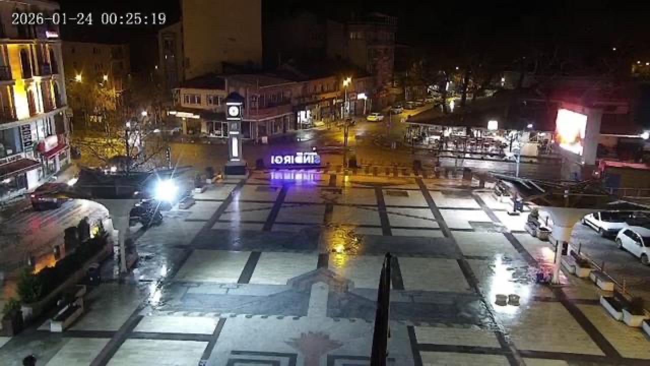 Sındırgı'da 5,1 büyüklüğünde deprem