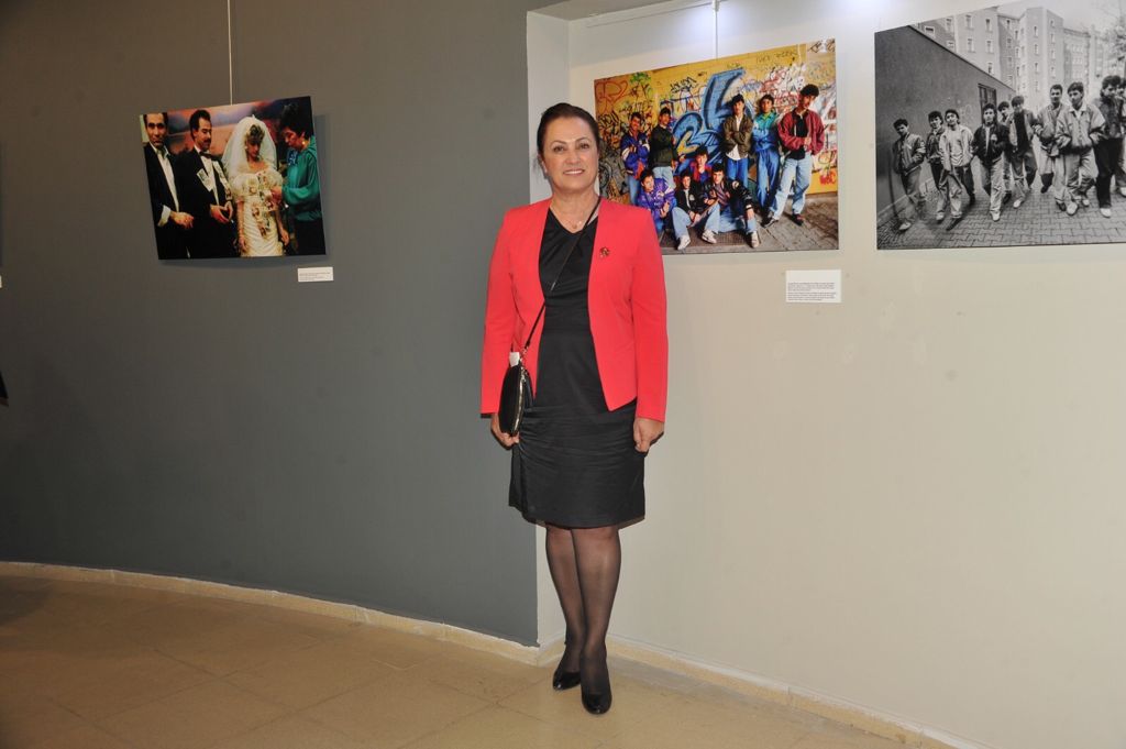 Türk-Alman yaşamını yansıtan fotoğraflar İzmirliler ile buluştu