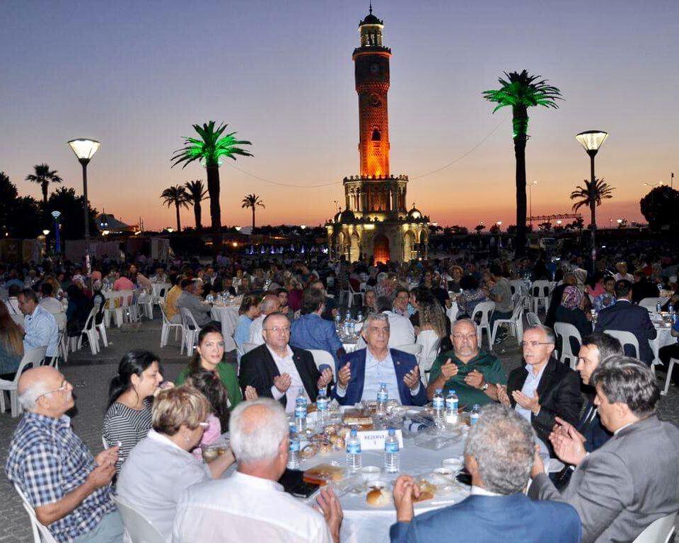 Konak'ta İftar Coşkusu