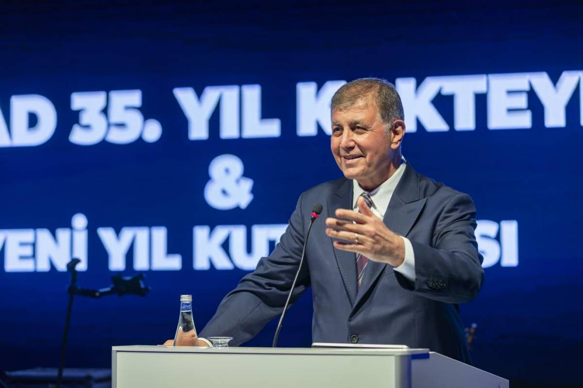 Başkan Tugay'dan genç iş insanlarına İzmir için kenetlenme çağrısı