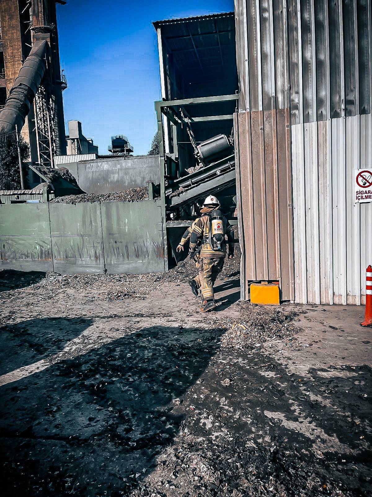 Afetlere ve yangınlara dirençli İzmir için tatbikatlar sürüyor