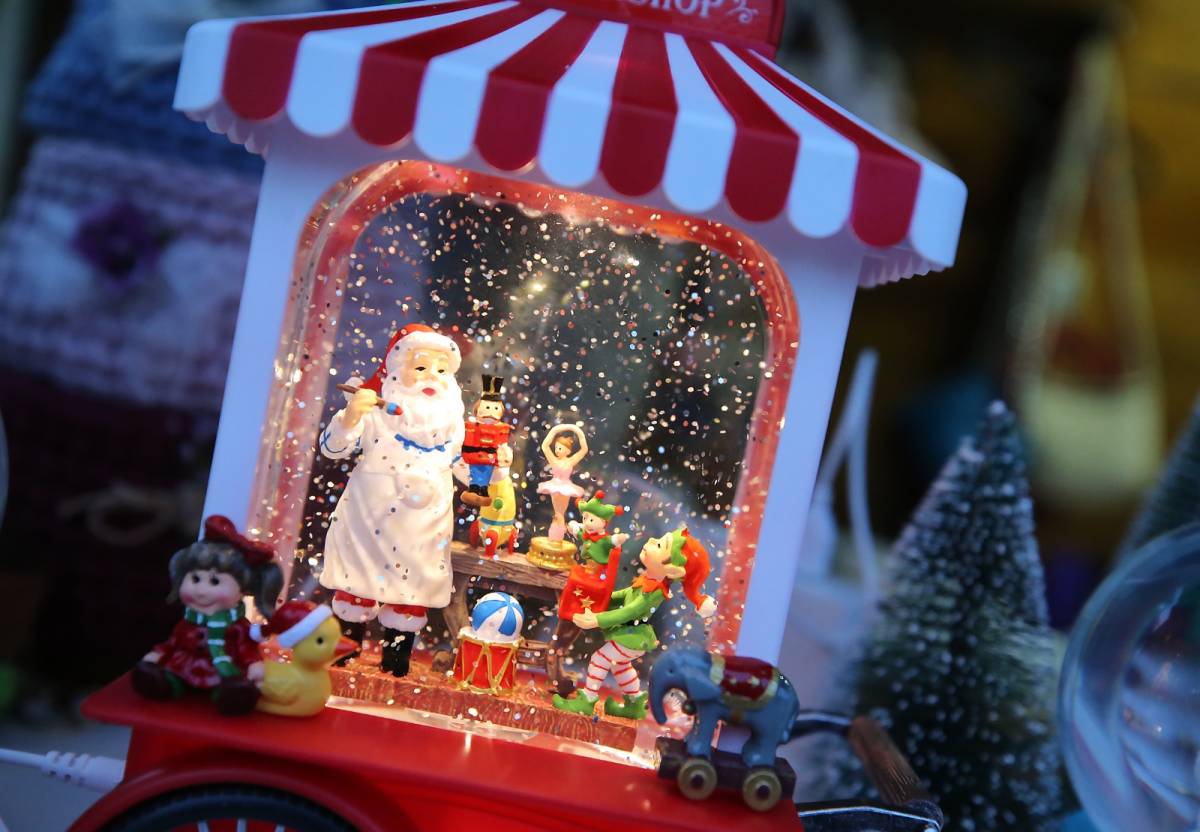 Karşıyaka Yeni Yıl Festivali coşkuyla devam ediyor