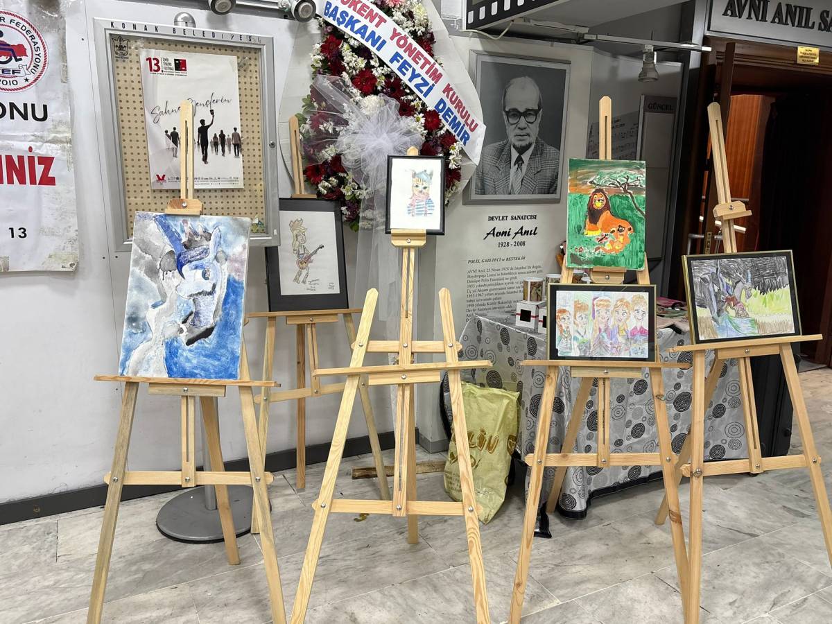 İzmir’de 3 Aralık Engelliler Günü Buluşması: Dayanışma ve Eşitlik Mesajları Ön Planda