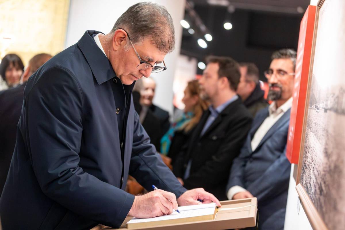 İzmir’in fotoğraf tarihine ışık tutacak sergi açıldı