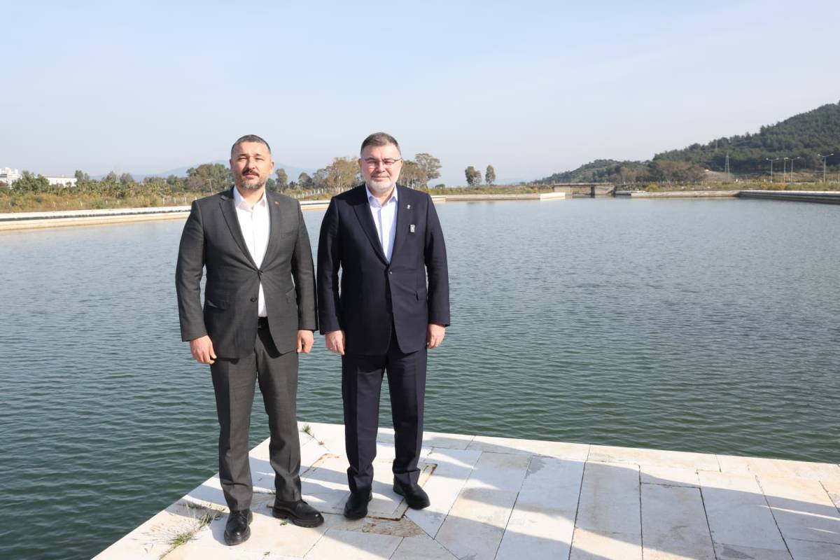 AK Partili Bayraklı'dan, CHP ilçe Başkanı Onbaşıoğlu'na yatırım yanıtı!