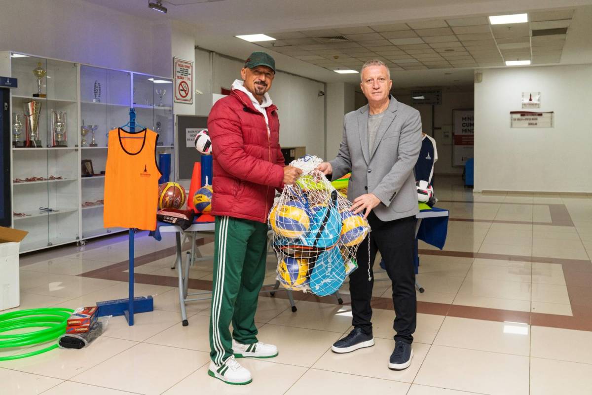 İzmir’de spor okul sıralarına taşınıyor