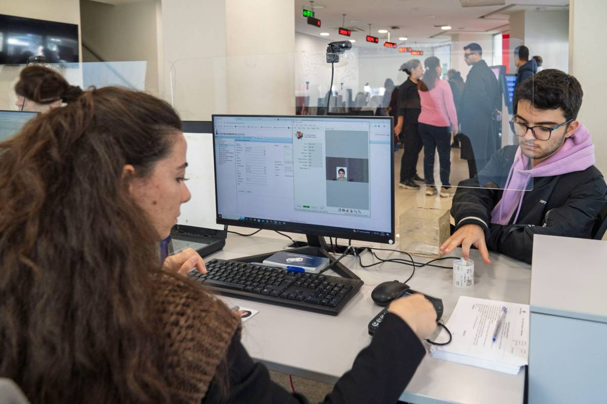 “Genç İzmirim Kart” dönemi başladı; “Yeni uygulama bütçemizi rahatlatacak”