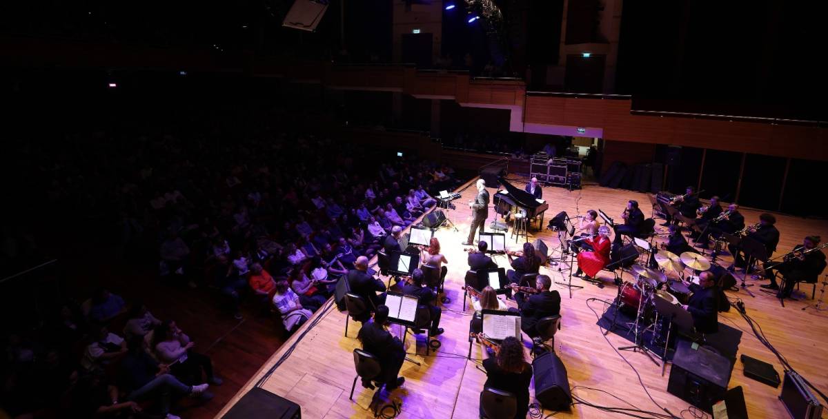 Fatih Erkoç söyledi İzmirliler eşlik etti