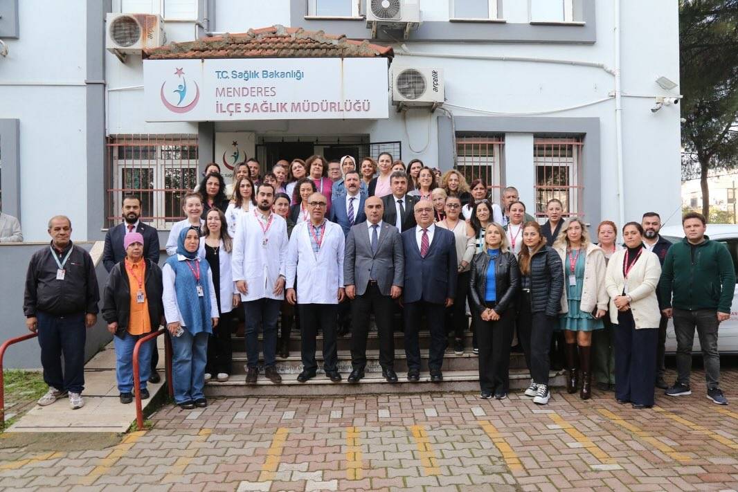 İzmir İl Sağlık Müdürü Ayhan Kul, Menderes’te Sağlık Tesislerini İnceledi