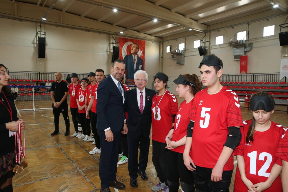 3 Aralık Dünya Engelliler Günü’nde Çiğli’de Golbol Turnuvası