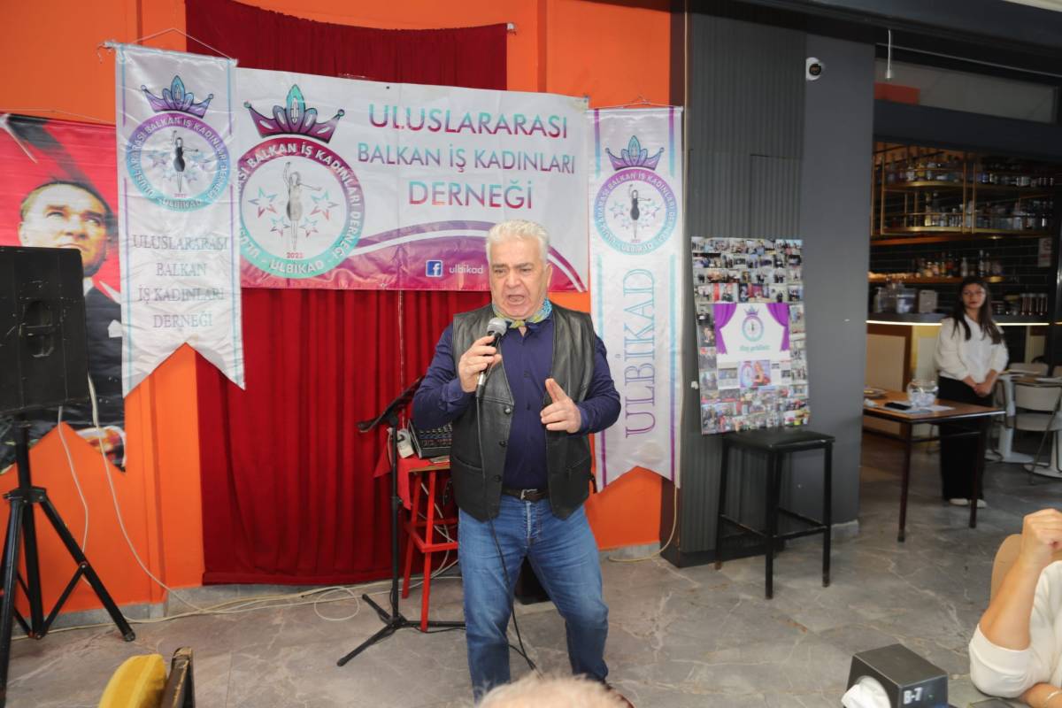 ULBİKAD Üçüncü Yılını İzmir Kordon’da Dayanışma ve Dostlukla Kutladı