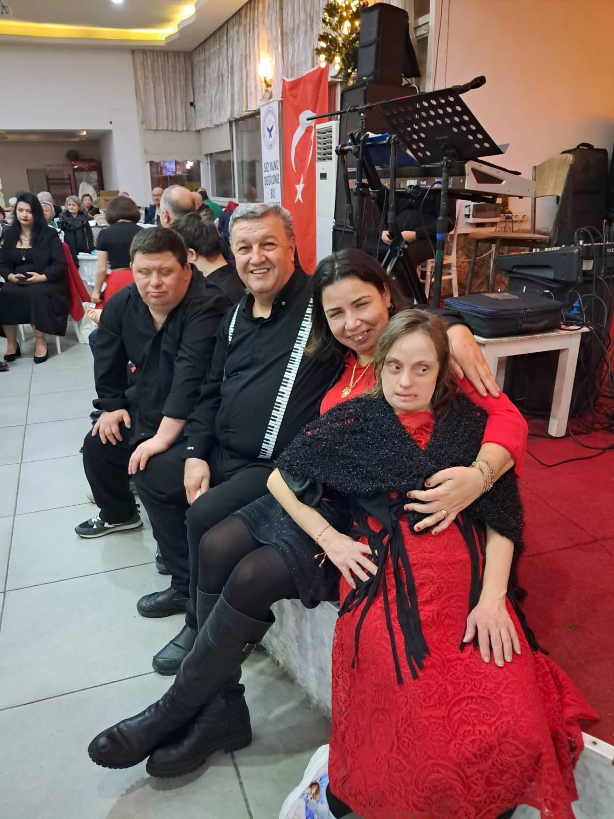 Mine Kapı yazdı...