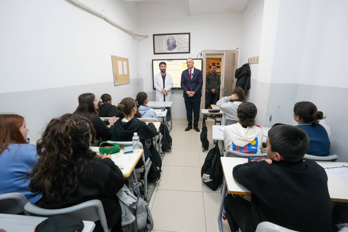 Gaziemir Belediyesi’nden öğrencilere ücretsiz eğitim hizmeti