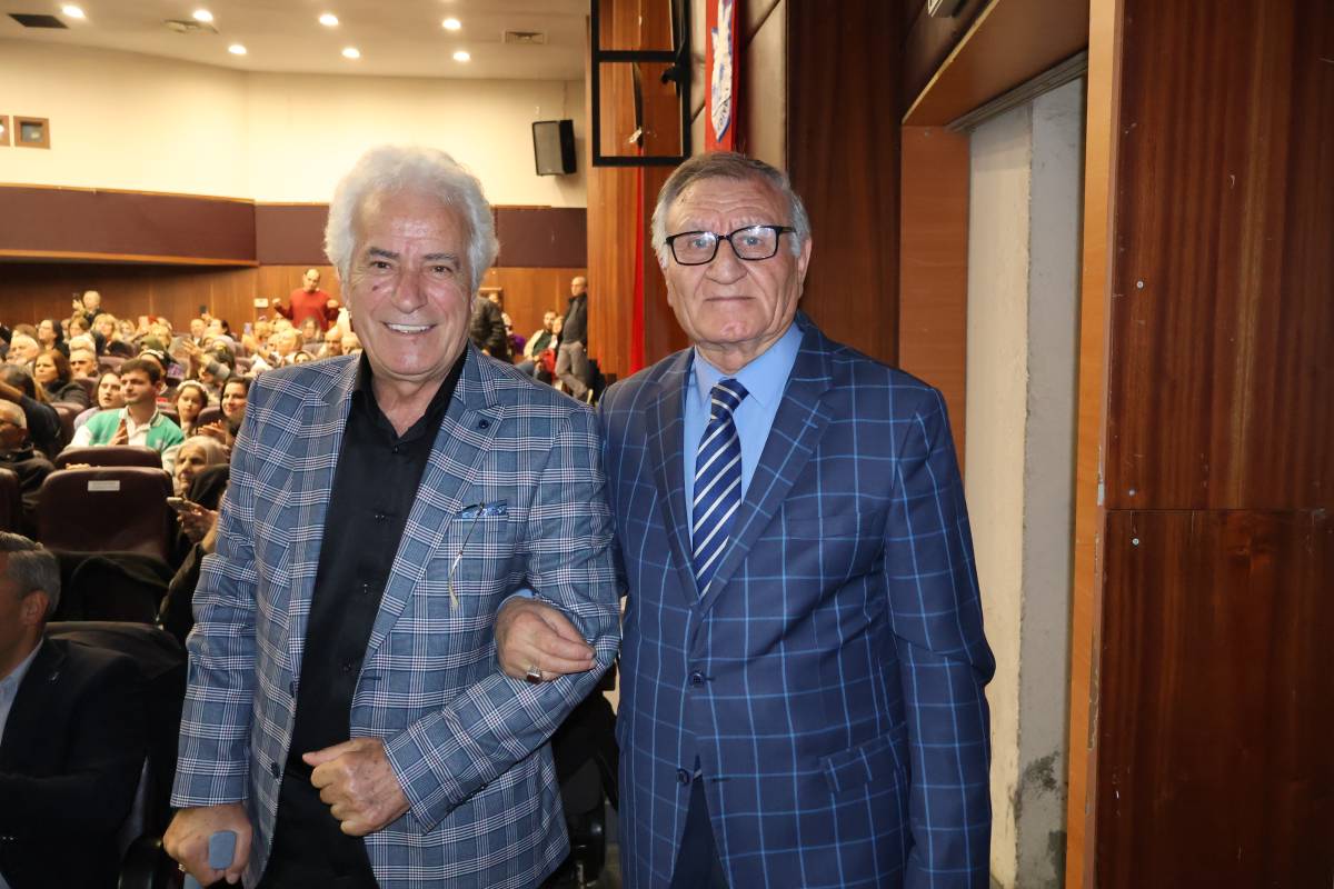 İzmir’de 3 Aralık Engelliler Günü Buluşması: Dayanışma ve Eşitlik Mesajları Ön Planda