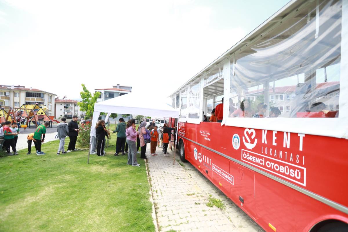 KENT LOKANTASI ÖĞRENCİ OTOBÜSÜ 1 YAŞINDA