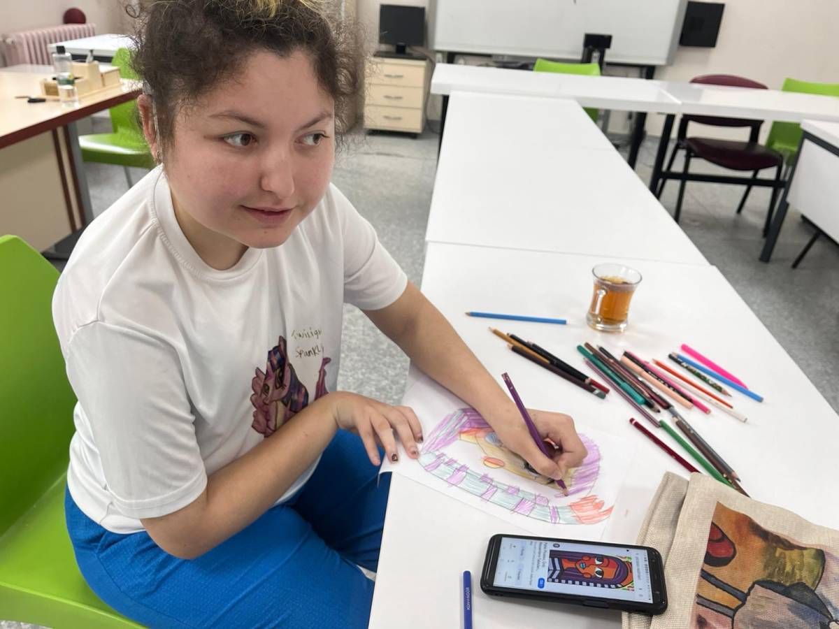 “Sanat Engel Tanımaz” Projesi ile Yoluna Devam Eden Doğa Tasar, 12. Kişisel Sergisini Açtı